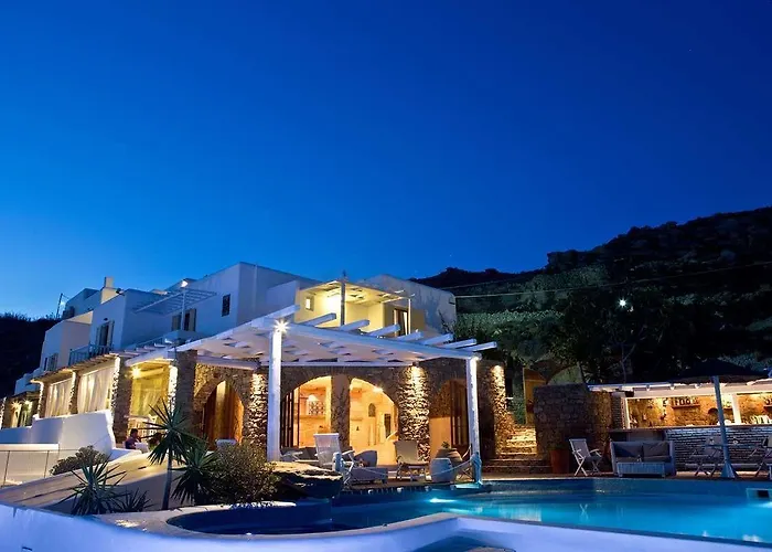 Mr & Mrs White Mykonos