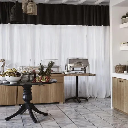 Mr & Mrs White Mykonos Szálloda