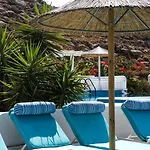 Mr And Mrs White Mykonos Platys Gialos (Mykonos)