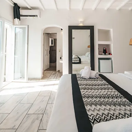 Mr And Mrs White Mykonos 4*