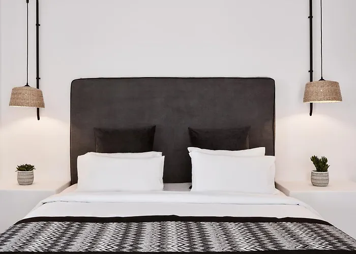 Mr & Mrs White Mykonos