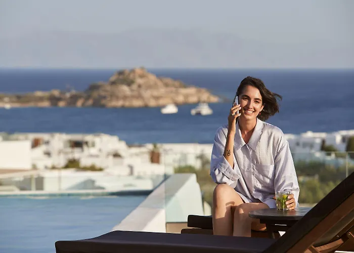 Mr & Mrs White Mykonos מלון פלאטיס יאלוס