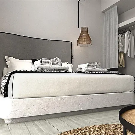 Mr & Mrs White Mykonos Hotel 4*